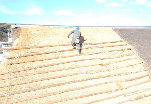 茅葺屋根　職人　埼玉県